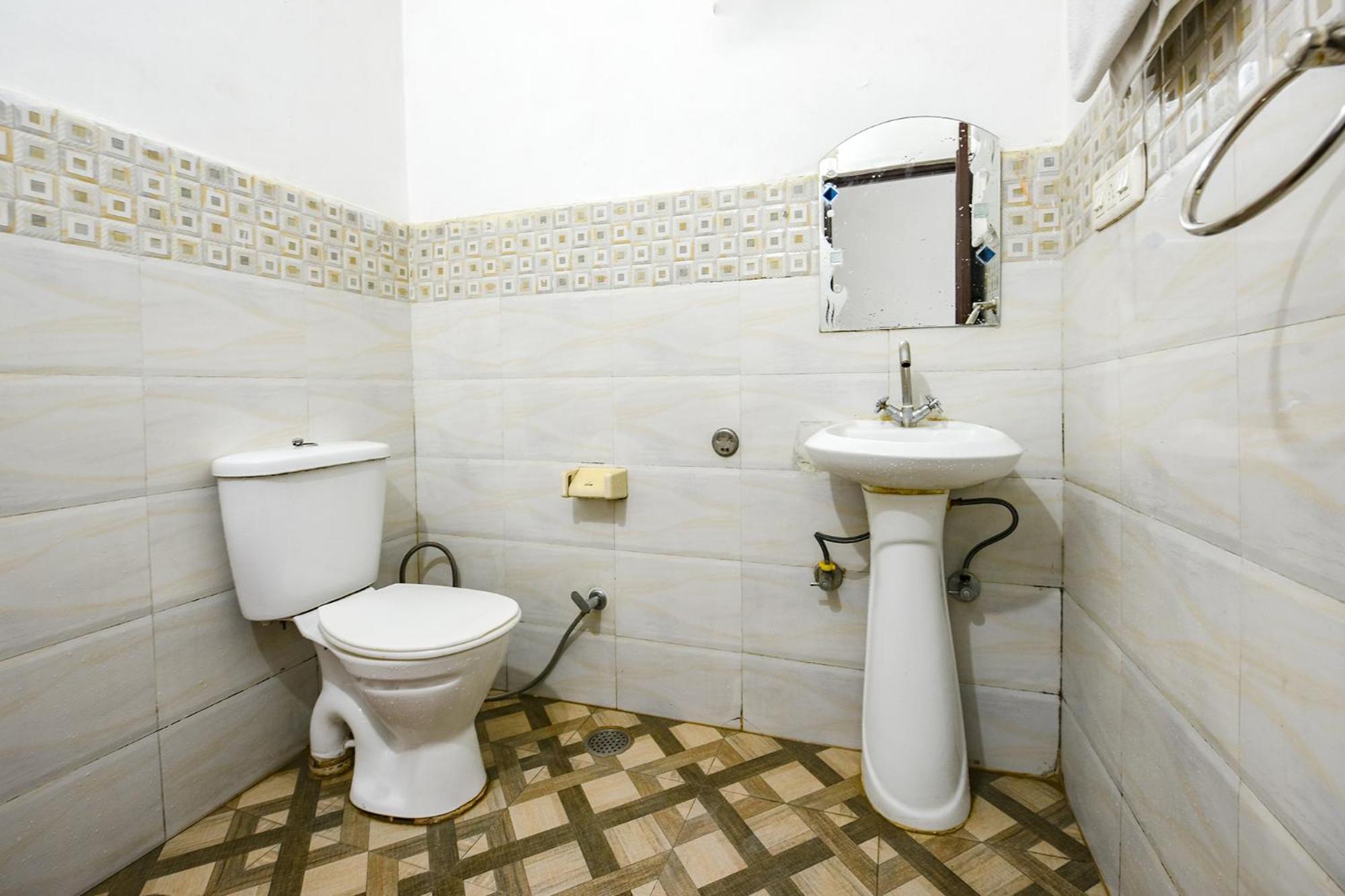 ホテル Fabexpress Diamond Sec 45 Chandīgarh エクステリア 写真